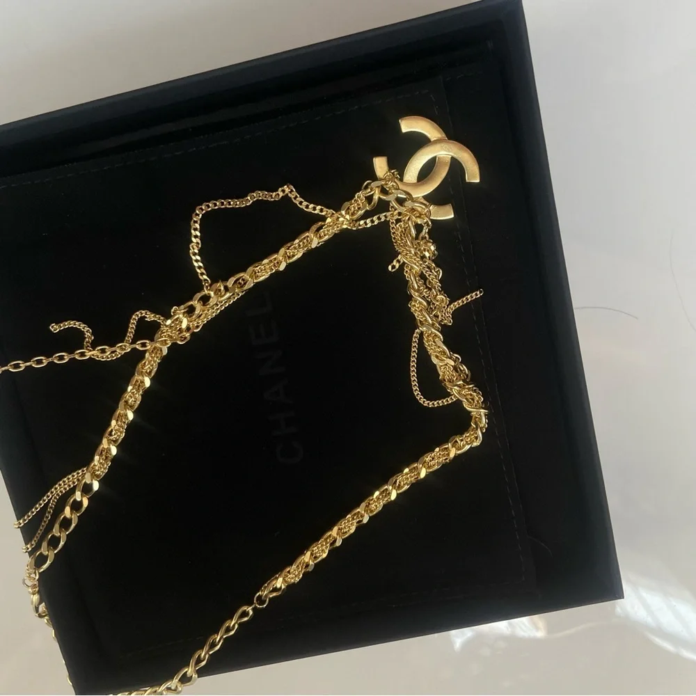 CHANEL Gold Logo Pendant Necklace - Picture 2 of 5